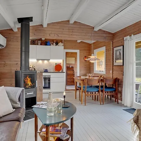 Hébergement de vacances 3 Bedroom Cozy In Martofte